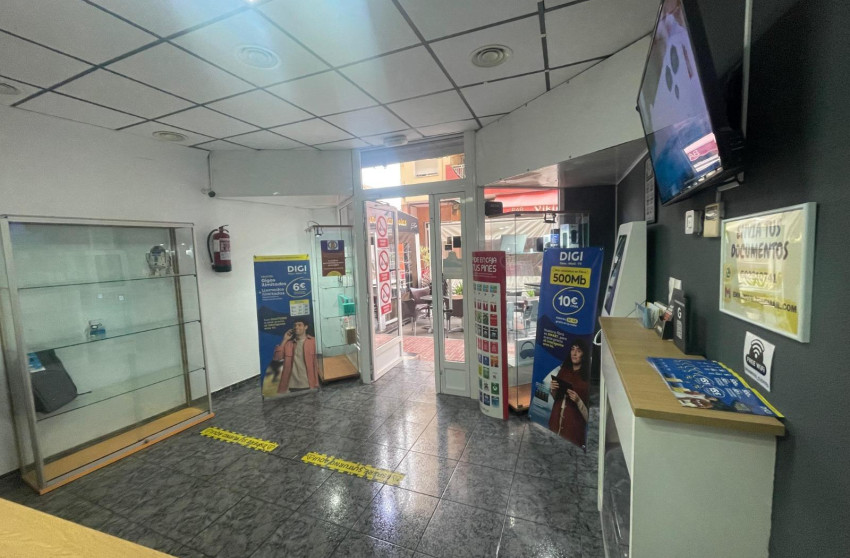 Alquiler a largo plazo - Comercial - Torrevieja - Centro