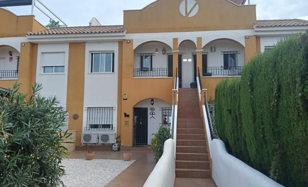 Apartamento - Sin dormitorio - Reventa - Los Montesinos - Urbanizacion montesol