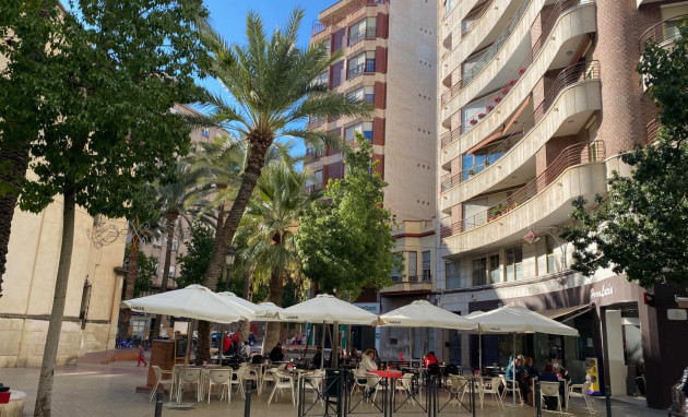 Apartment - Herverkoop - Elche - Centro