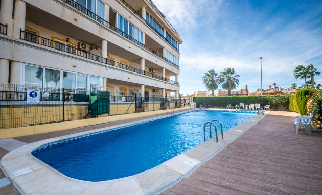 Apartment - Herverkoop - Orihuela Costa - Punta Prima