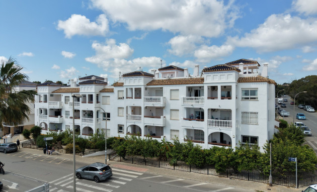 Apartment - Herverkoop - Orihuela Costa - Villamartin