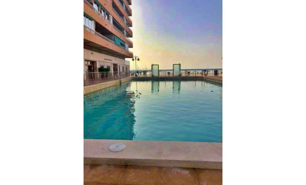 Apartment - Herverkoop - Torrevieja - Acequion