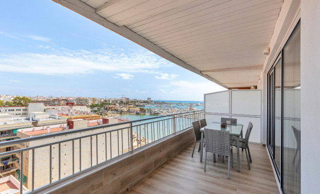 Apartment - Herverkoop - Torrevieja - Acequion