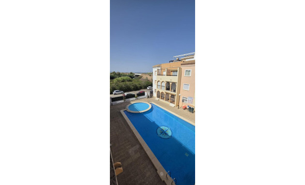 Apartment - Herverkoop - Torrevieja - Acequion