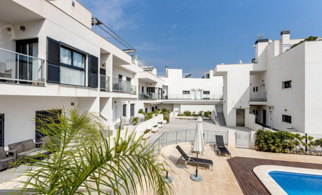 Apartment - Herverkoop - Torrevieja - Aguas Nuevas