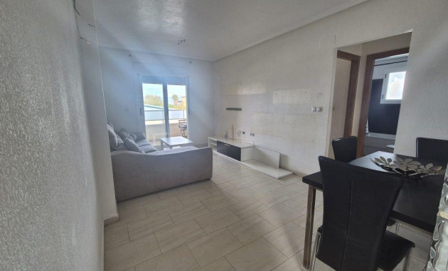 Apartment - Herverkoop - Torrevieja - Aguas Nuevas