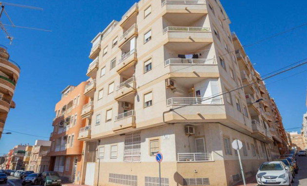 Apartment - Herverkoop - Torrevieja - Centro