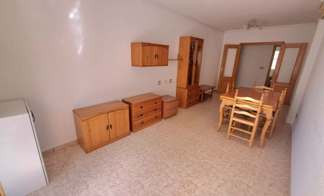 Apartment - Herverkoop - Torrevieja - Centro