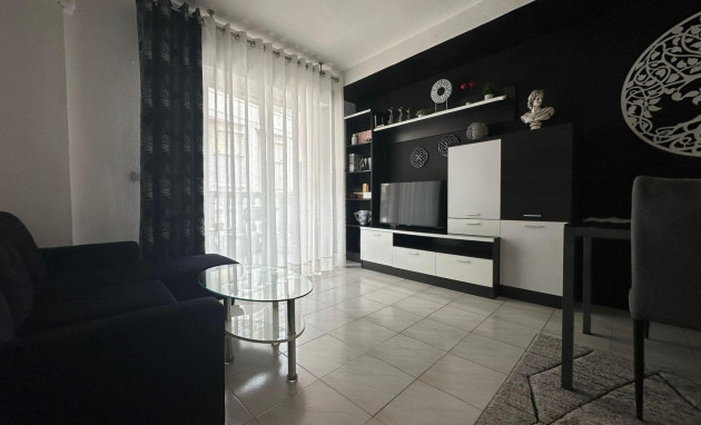 Apartment - Herverkoop - Torrevieja - Centro
