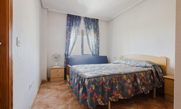 Apartment - Herverkoop - Torrevieja - Centro