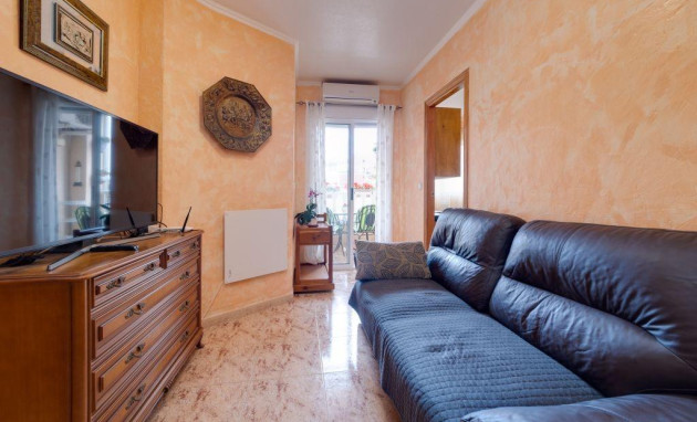 Apartment - Herverkoop - Torrevieja - Estacion de autobuses