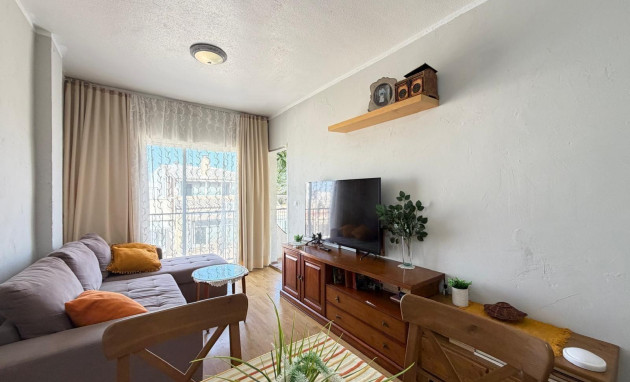 Apartment - Herverkoop - Torrevieja - Estacion de autobuses