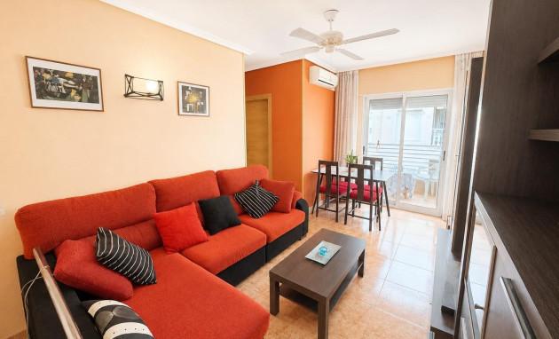 Apartment - Herverkoop - Torrevieja - Estacion de autobuses