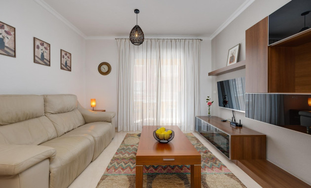 Apartment - Herverkoop - Torrevieja - Estacion de autobuses