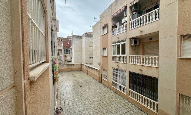 Apartment - Herverkoop - Torrevieja - Estacion de autobuses