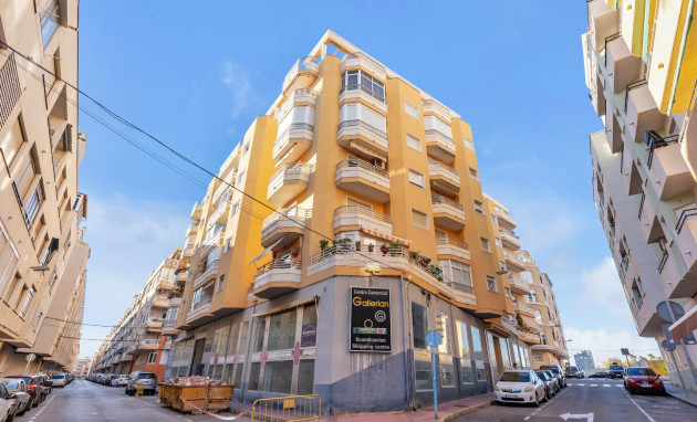 Apartment - Herverkoop - Torrevieja - Habaneras