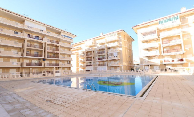 Apartment - Herverkoop - Torrevieja - La Mata