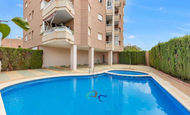 Apartment - Herverkoop - Torrevieja - Playa de los locos