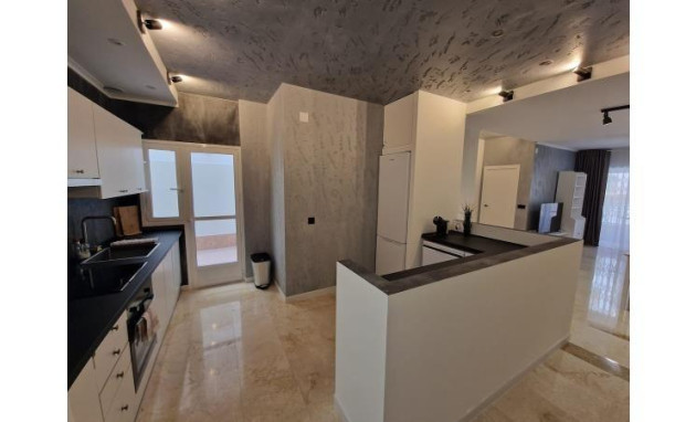 Apartment - Herverkoop - Torrevieja - Playa del cura