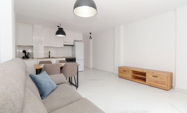 Apartment - Herverkoop - Torrevieja - Punta prima