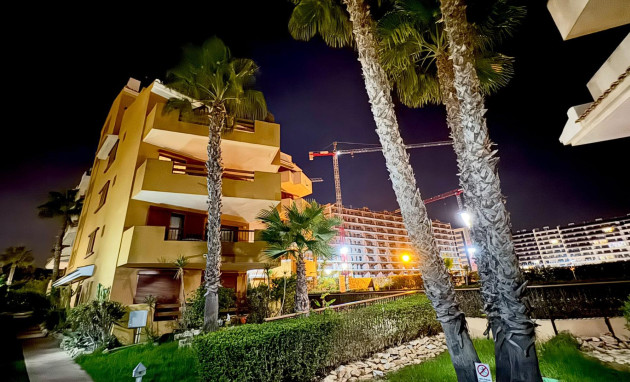 Apartment - Herverkoop - Torrevieja - Punta prima