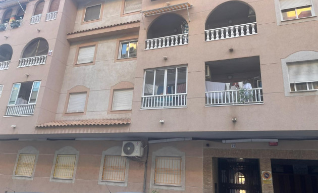 Apartment - Herverkoop - Torrevieja - Torrevieja