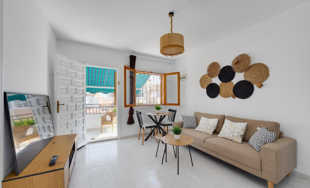 Apartment - Herverkoop - Torrevieja - Zona los Frutales
