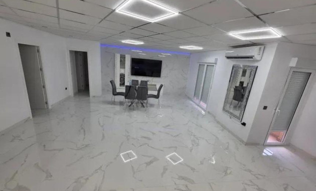 Apartment - Resale - Almoradi - Centro urbano 2