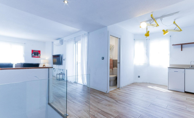 Apartment - Resale - Torrevieja - Centro