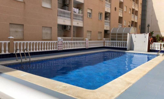 Apartment - Resale - Torrevieja - Estacion de autobuses