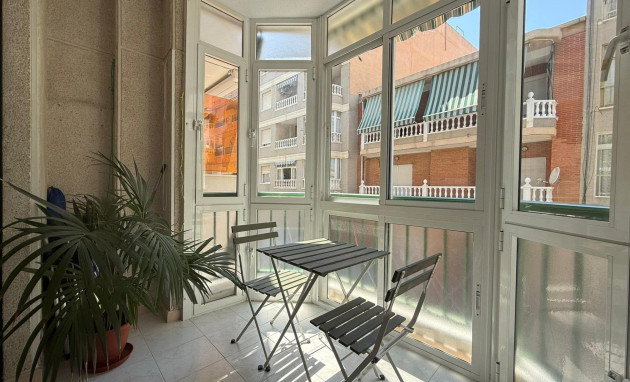 Apartment - Resale - Torrevieja - Estacion de autobuses