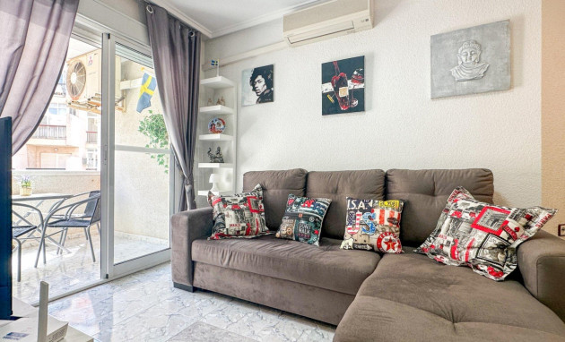 Apartment - Resale - Torrevieja - Estacion de autobuses
