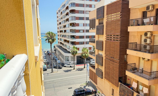 Apartment - Resale - Torrevieja - Los Europeos