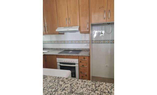 Apartment - Resale - Torrevieja - Playa de los locos