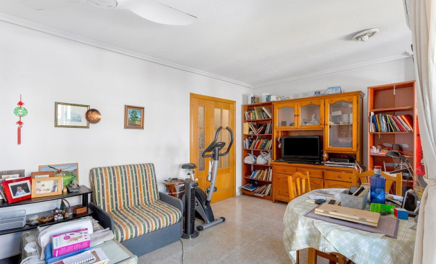Apartment - Resale - Torrevieja - Playa de los locos