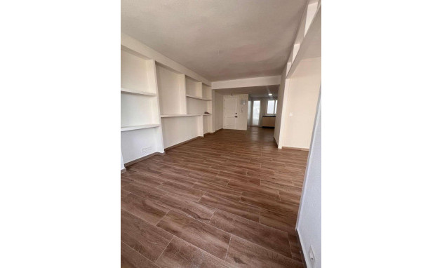 Apartment - Resale - Torrevieja - torrevieja