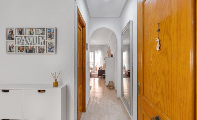 Apartment - Resale - Torrevieja - torrevieja