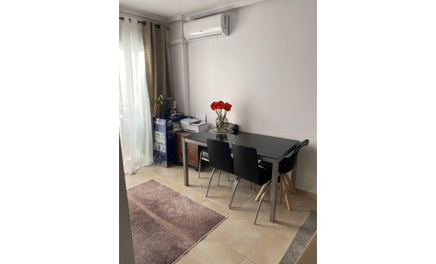 Apartment - Reventa - Torrevieja - Centro