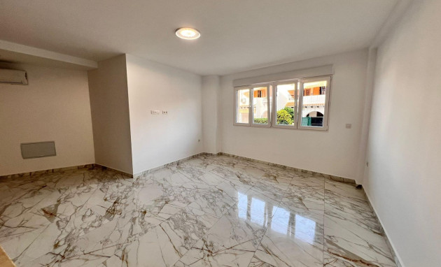 Apartment - Reventa - Torrevieja - Estacion de autobuses