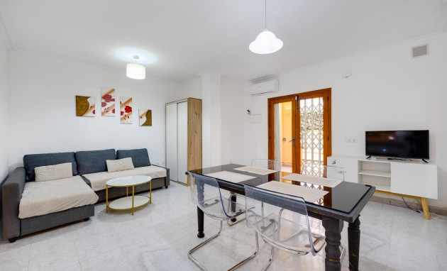 Apartment - Reventa - Torrevieja - Estacion de autobuses