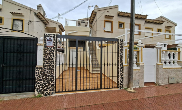 Apartment - Revente - Orihuela Costa - Punta Prima