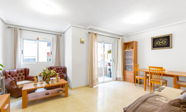 Apartment - Revente - Torrevieja - Centro