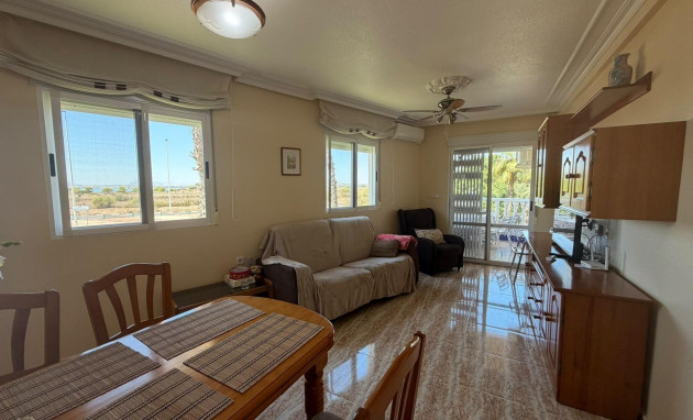 Apartment - Revente - Torrevieja - La Mata pueblo