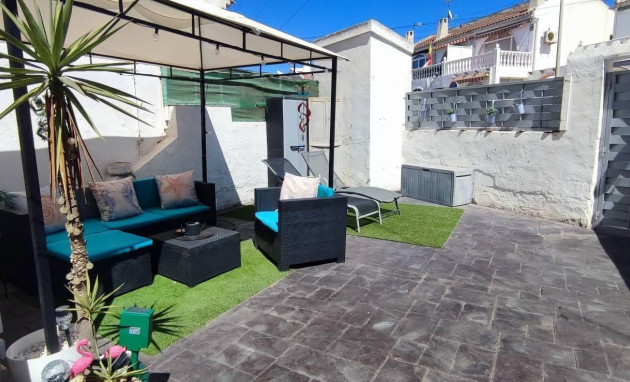Apartment - Revente - Torrevieja - La Mata pueblo