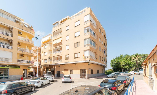 Apartment - Revente - Torrevieja - La Mata pueblo