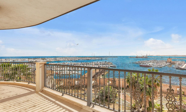 Apartment - Revente - Torrevieja - Paseo maritimo