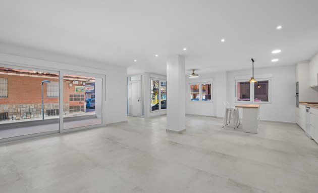 Apartment - Revente - Torrevieja - Playa Acequion