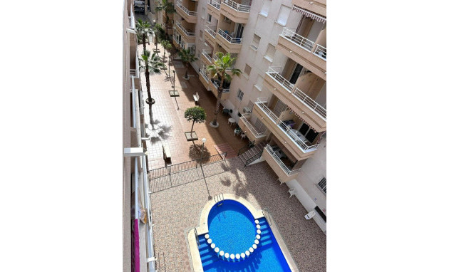 Apartment - Revente - Torrevieja - Playa del Cura