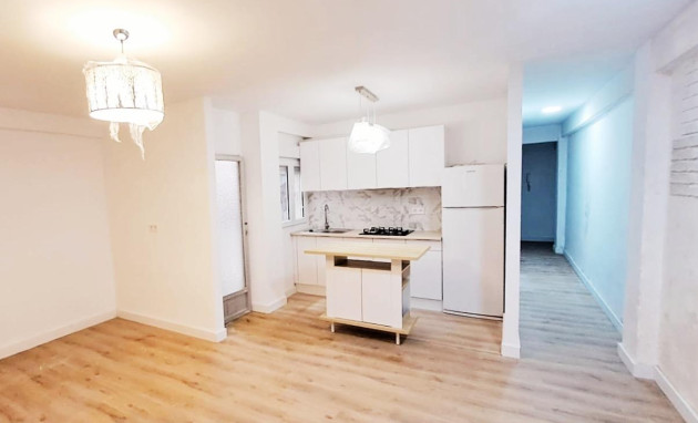 Apartment - Revente - Torrevieja - Torrevieja - Centre
