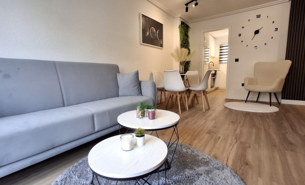 Apartment - Revente - Torrevieja - Torrevieja - Centre